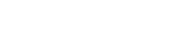 Mes aïeuls n’avaient que 20 ans quand ils parvinrent à fuir à bord de l’un de ces glorieux vaisseaux. Nous fêtons aujourd’hui le 300ème anniversaire de notre départ et nous avons repéré une planète qui semble idéale pour y élire domicile. Ce vaisseau commence à devenir trop petit pour nous tous et nous n’avons plus de place pour stocker toutes nos découvertes lors des explorations que nous menons à travers l’espace depuis tout ce temps.